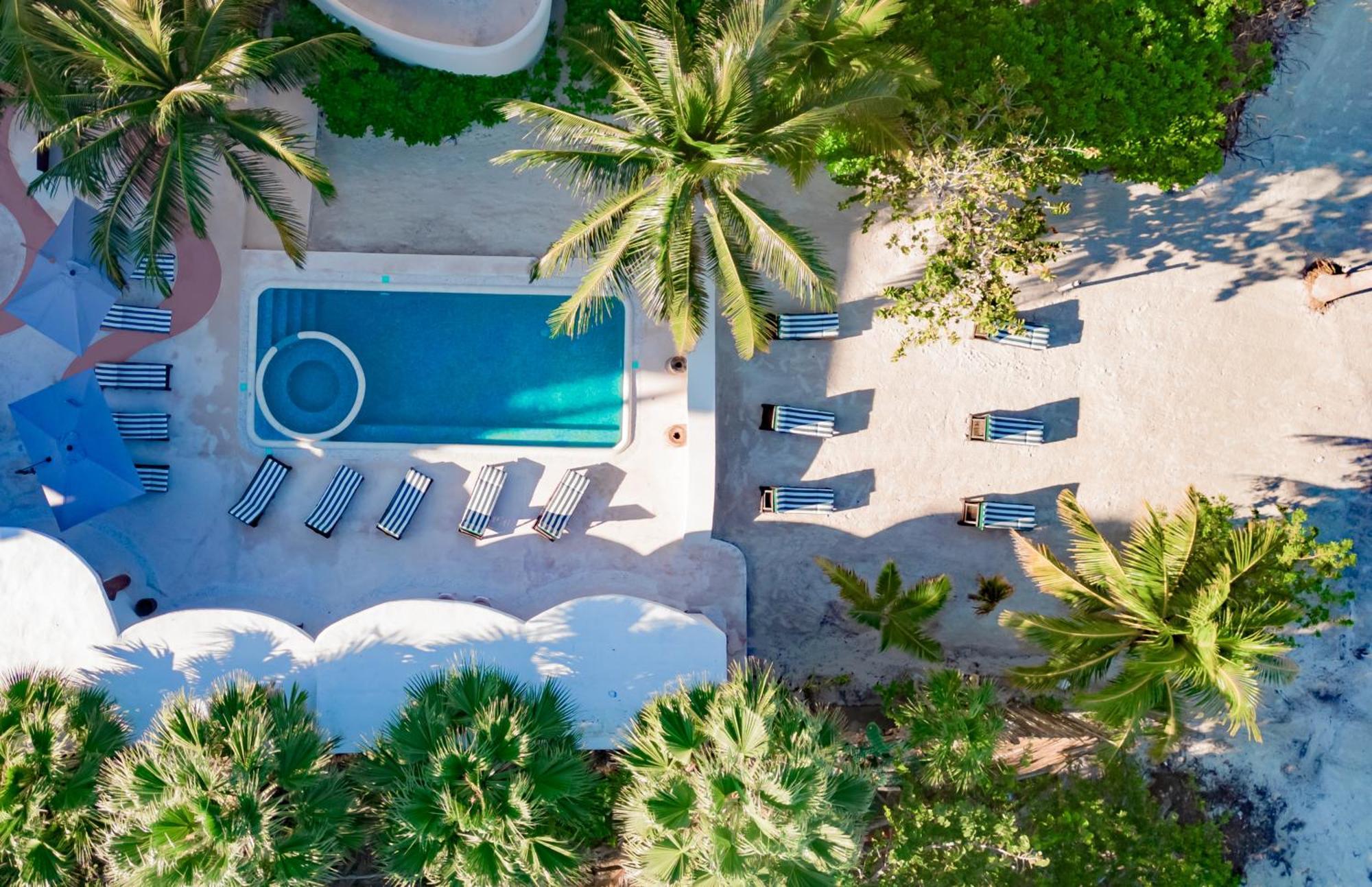 Beach Front Hotel Boutique Dk House Isla Holbox Екстериор снимка