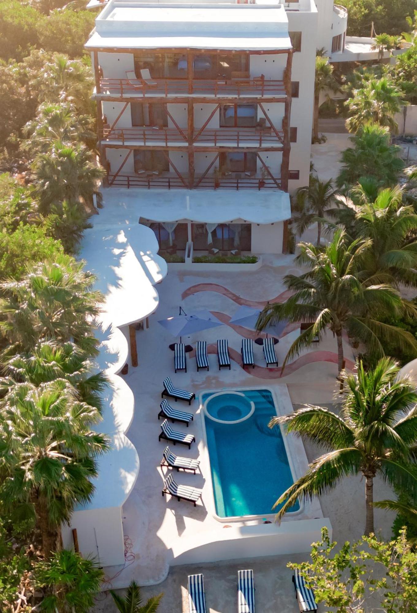 Beach Front Hotel Boutique Dk House Isla Holbox Екстериор снимка