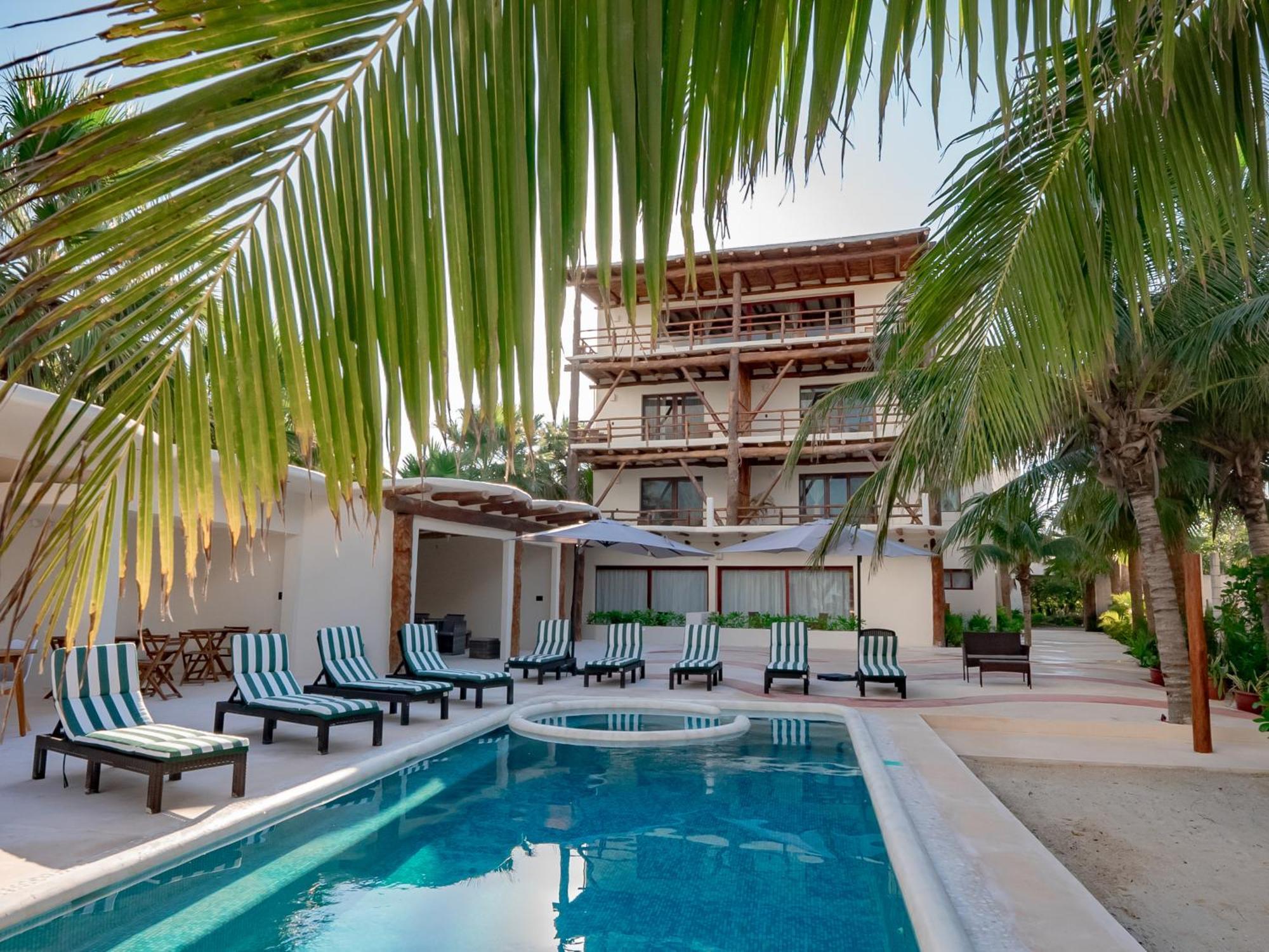 Beach Front Hotel Boutique Dk House Isla Holbox Екстериор снимка