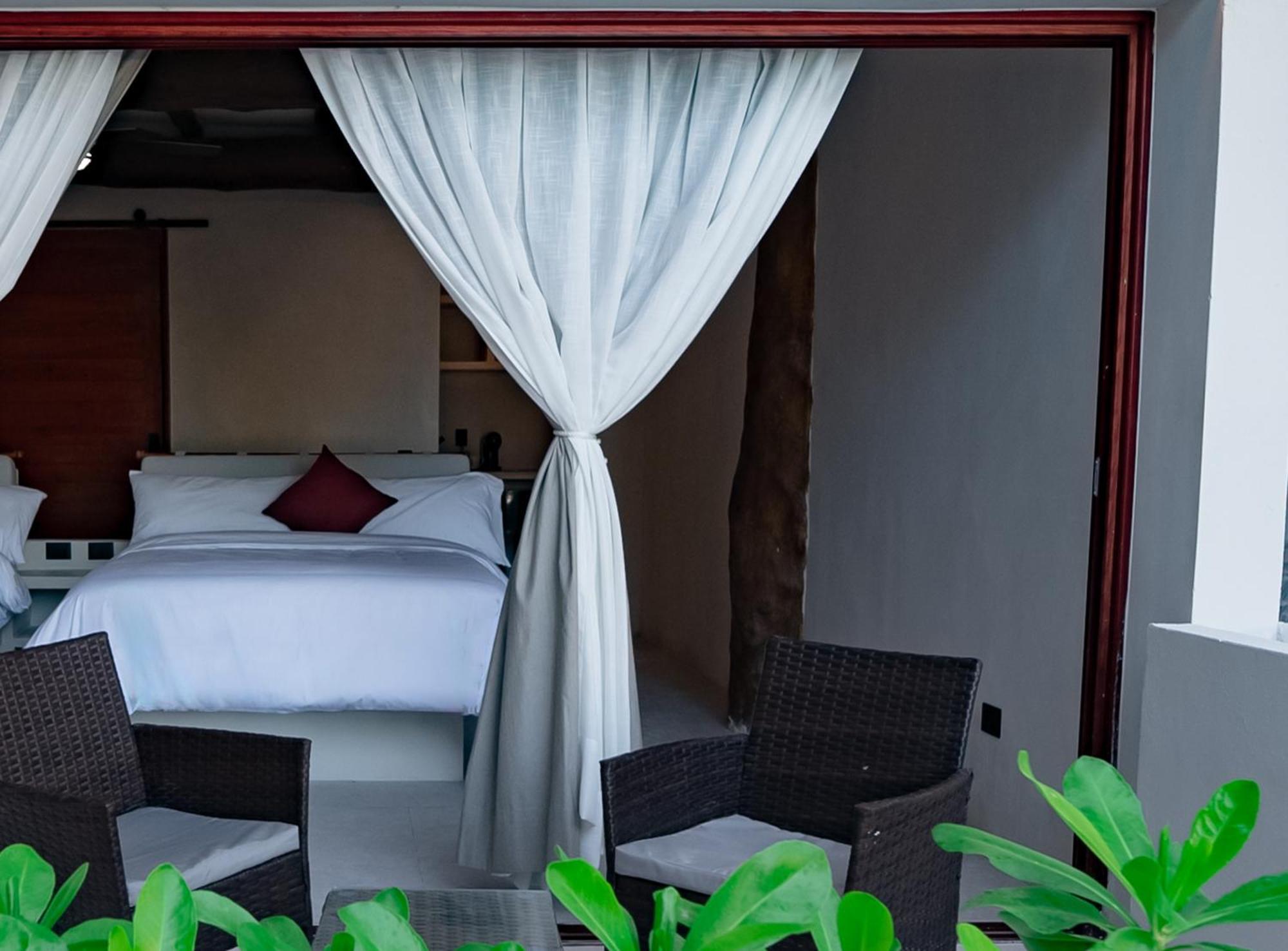 Beach Front Hotel Boutique Dk House Isla Holbox Стая снимка